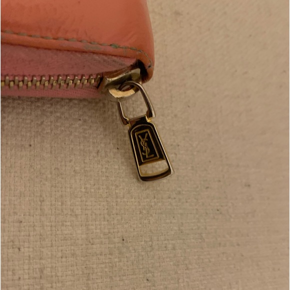 Yves Saint Laurent Wallet - Picture 8 of 8